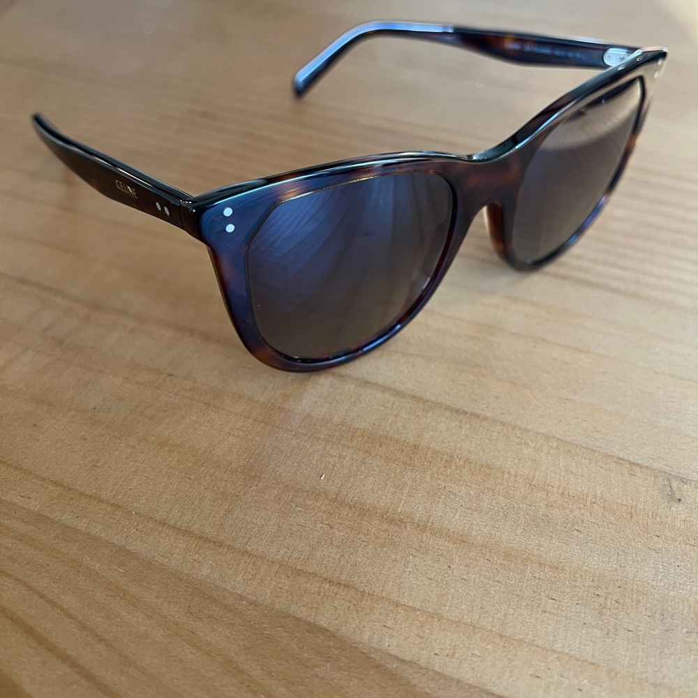 Celine Tortoise Polarized Sunglasses - Picture 3 of 7